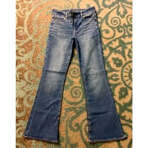 American Eagle Women’s Jeans .. Never Worn!! Perfect Condition
